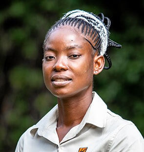 Gwen Mukumbi